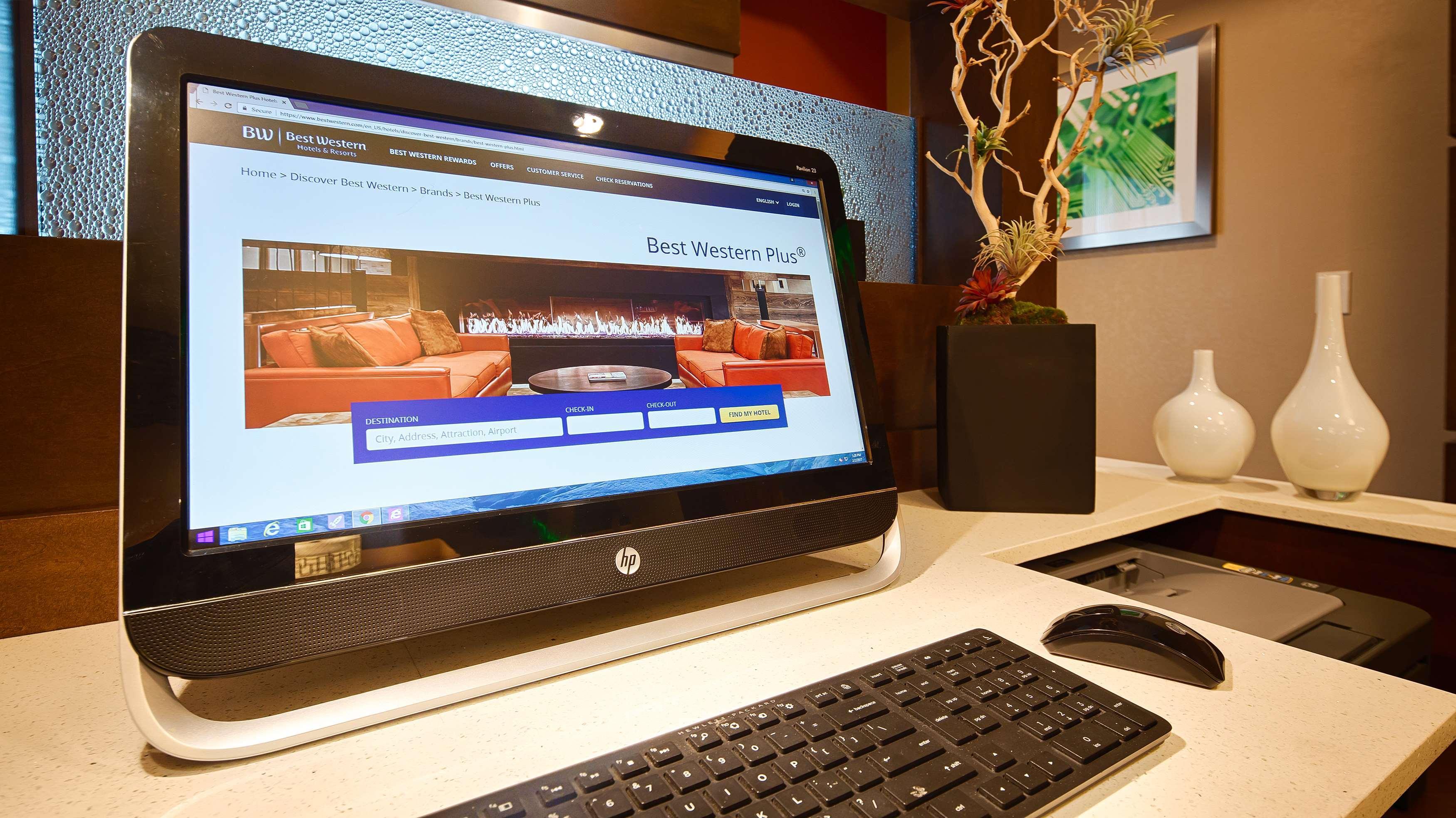 Best Western Plus Flatonia Inn Zewnętrze zdjęcie