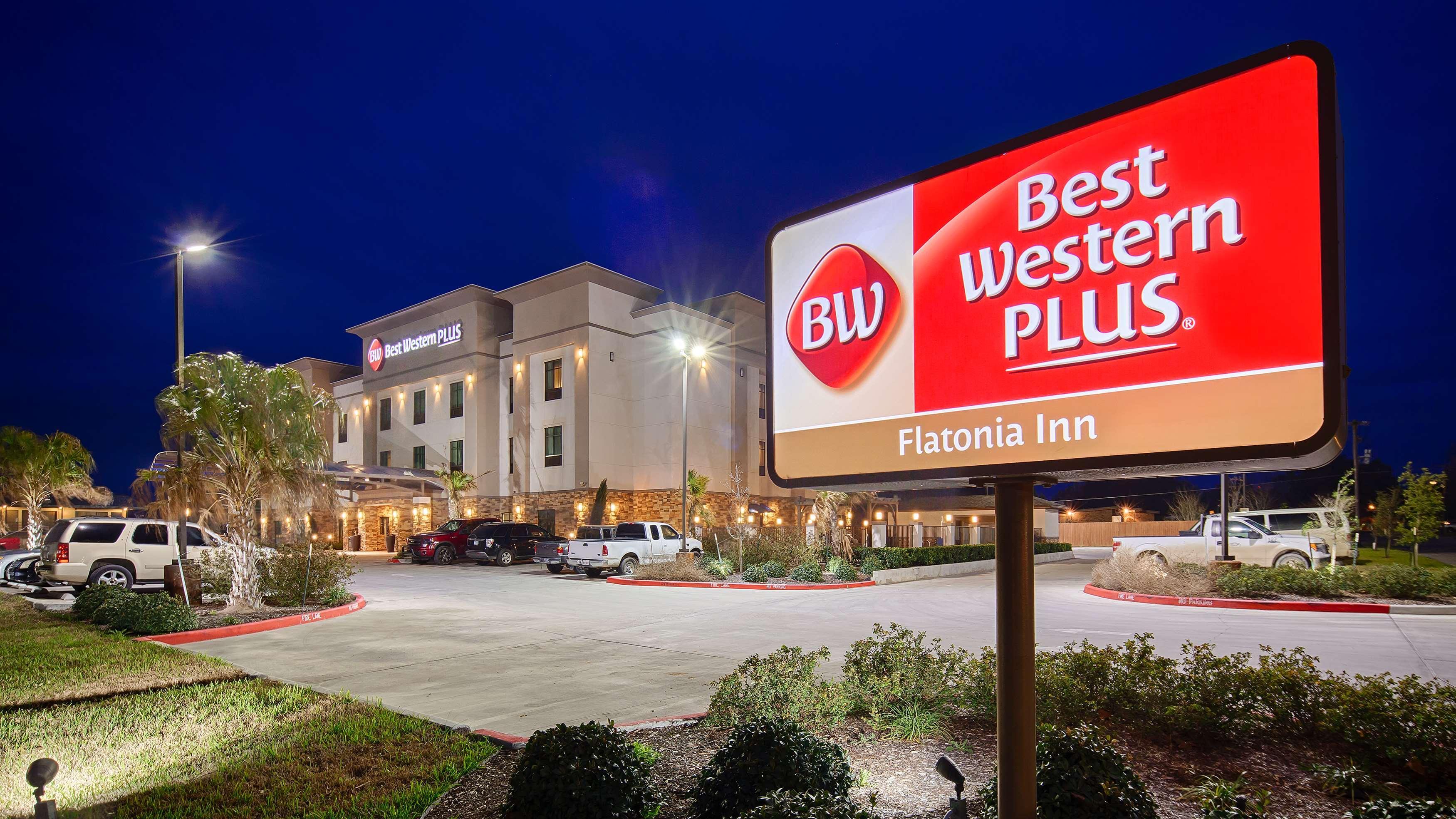 Best Western Plus Flatonia Inn Zewnętrze zdjęcie
