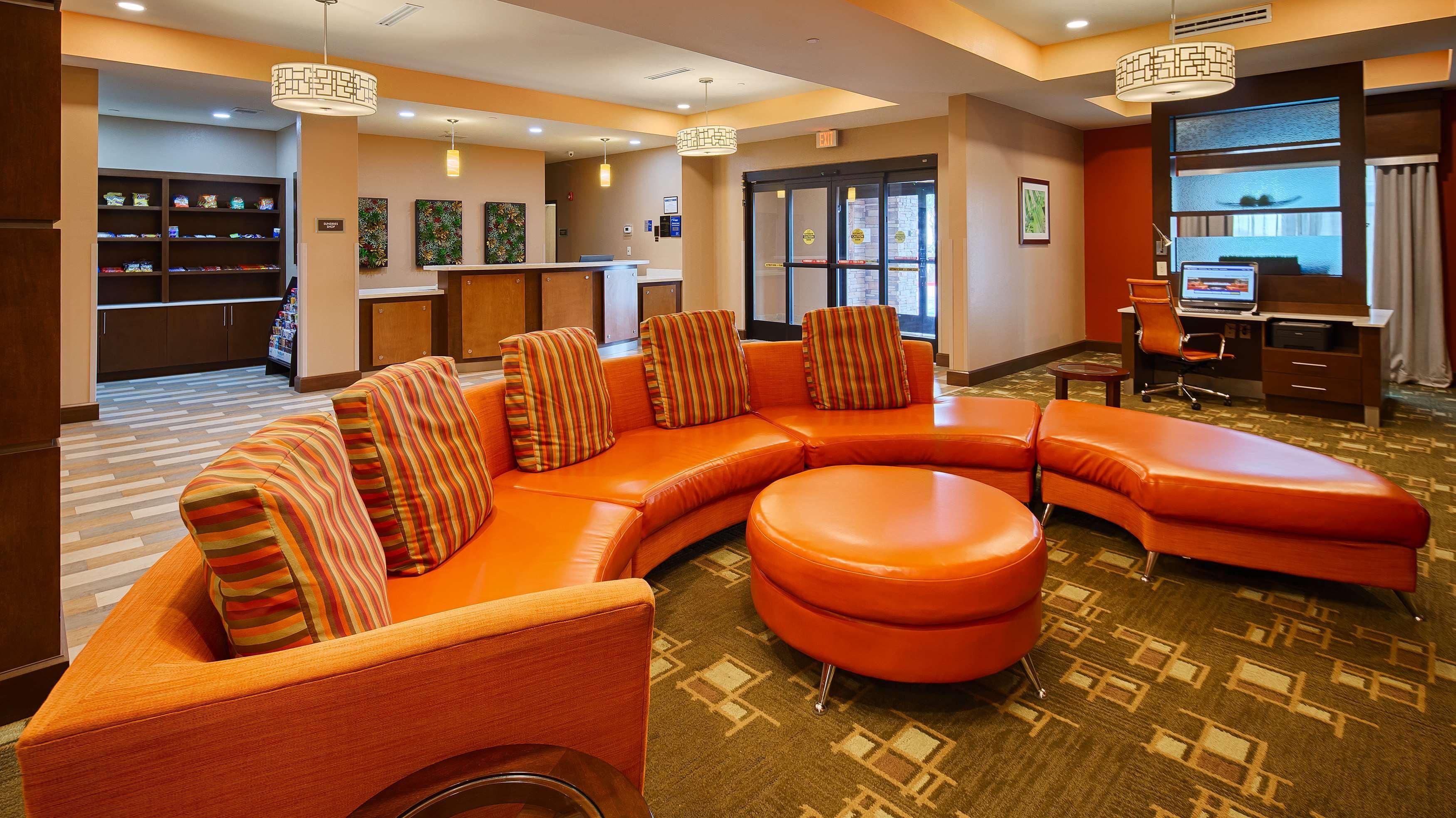 Best Western Plus Flatonia Inn Zewnętrze zdjęcie