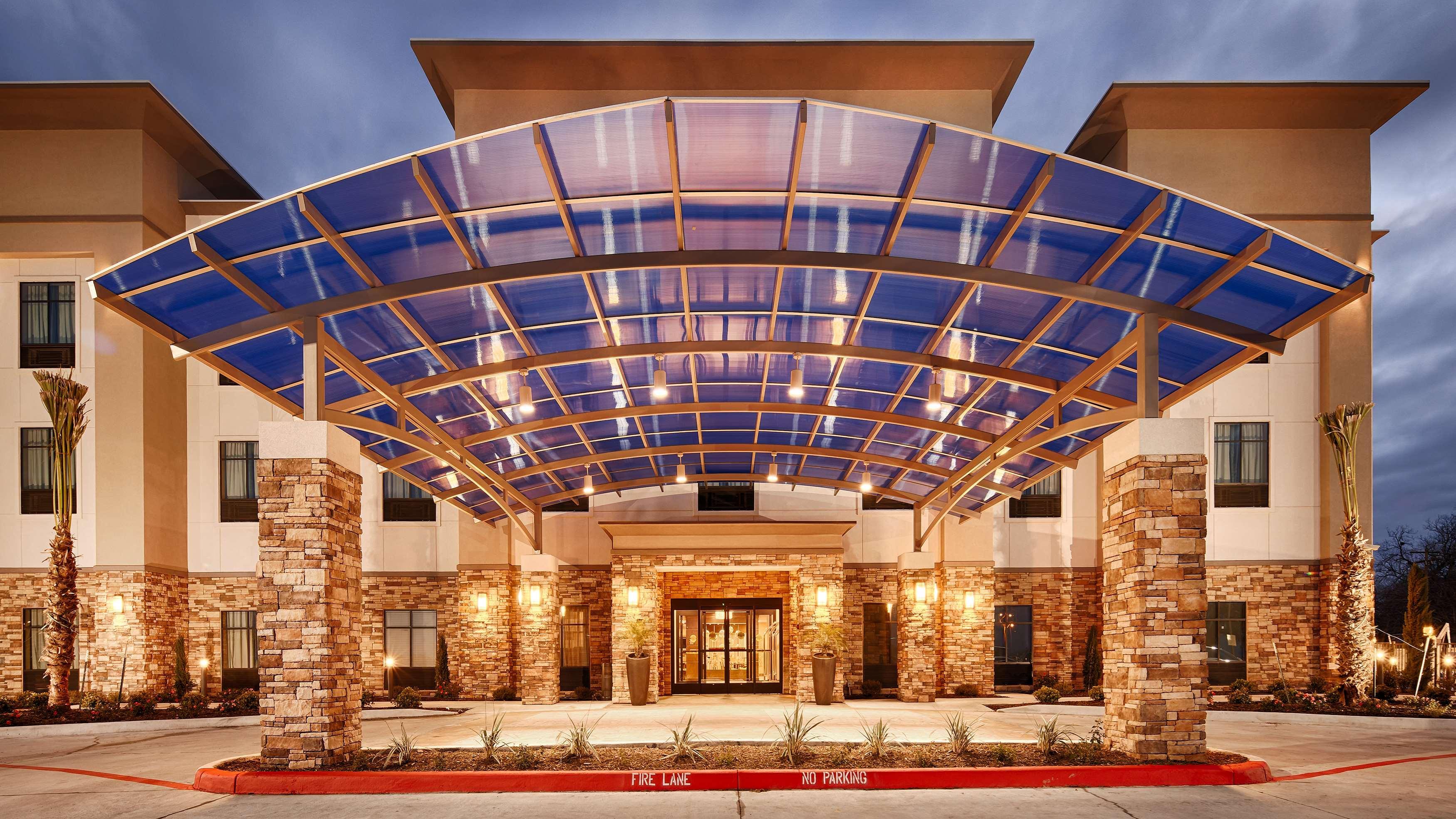 Best Western Plus Flatonia Inn Zewnętrze zdjęcie