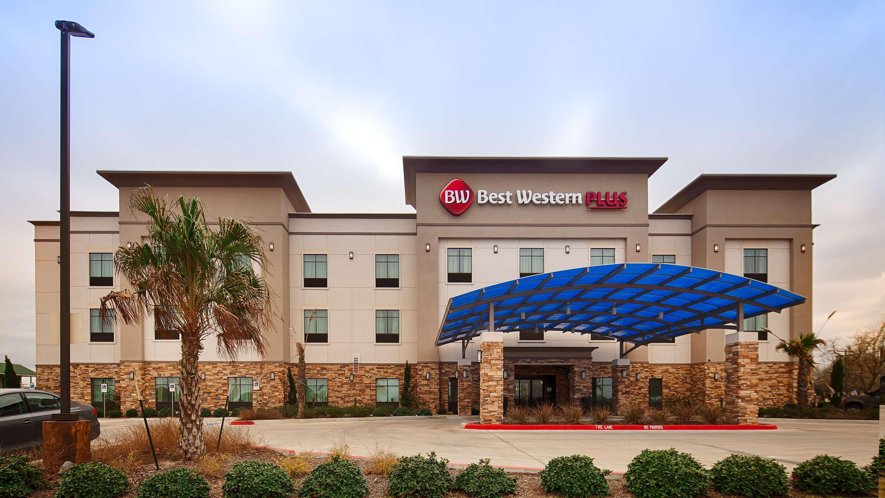 Best Western Plus Flatonia Inn Zewnętrze zdjęcie