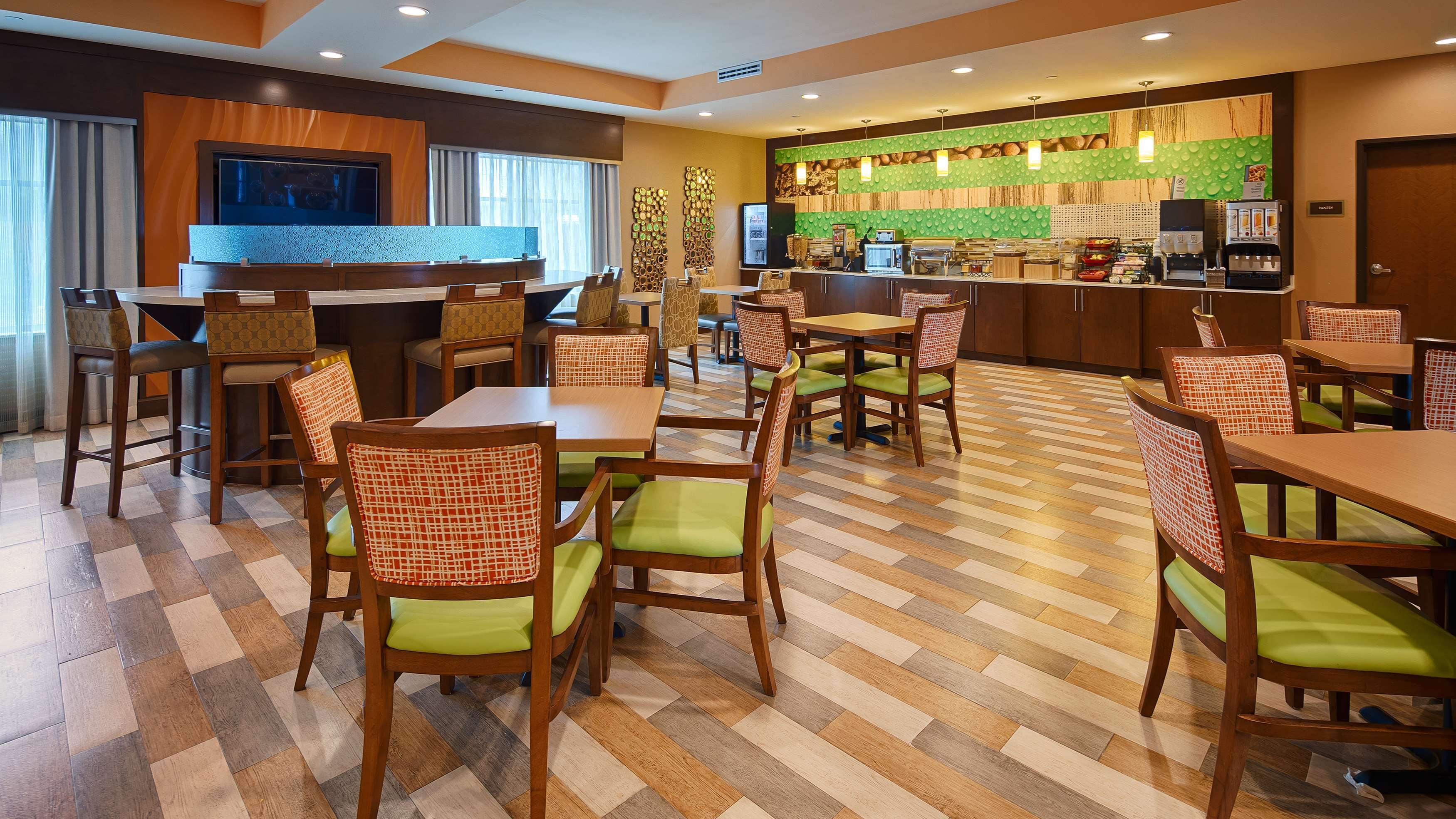 Best Western Plus Flatonia Inn Zewnętrze zdjęcie