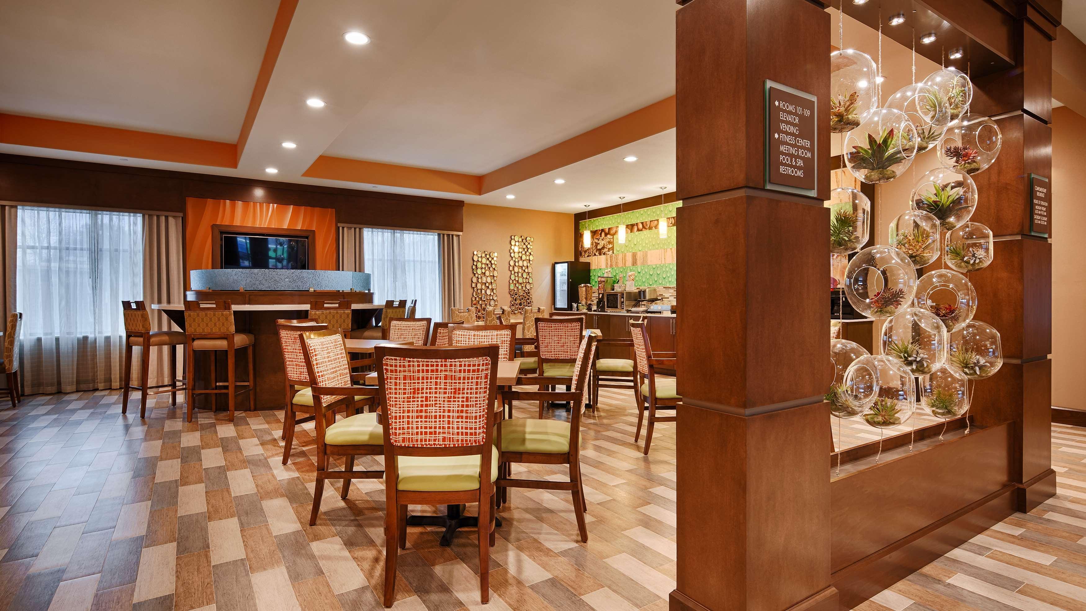 Best Western Plus Flatonia Inn Zewnętrze zdjęcie